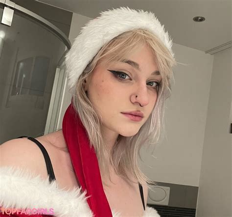 Nihachu's estimated net worth is calculated to be around $678,000 as of 2022. The 19-year-old streamer makes money from both her YouTube channel and her Twitch channel. She has carried out ...